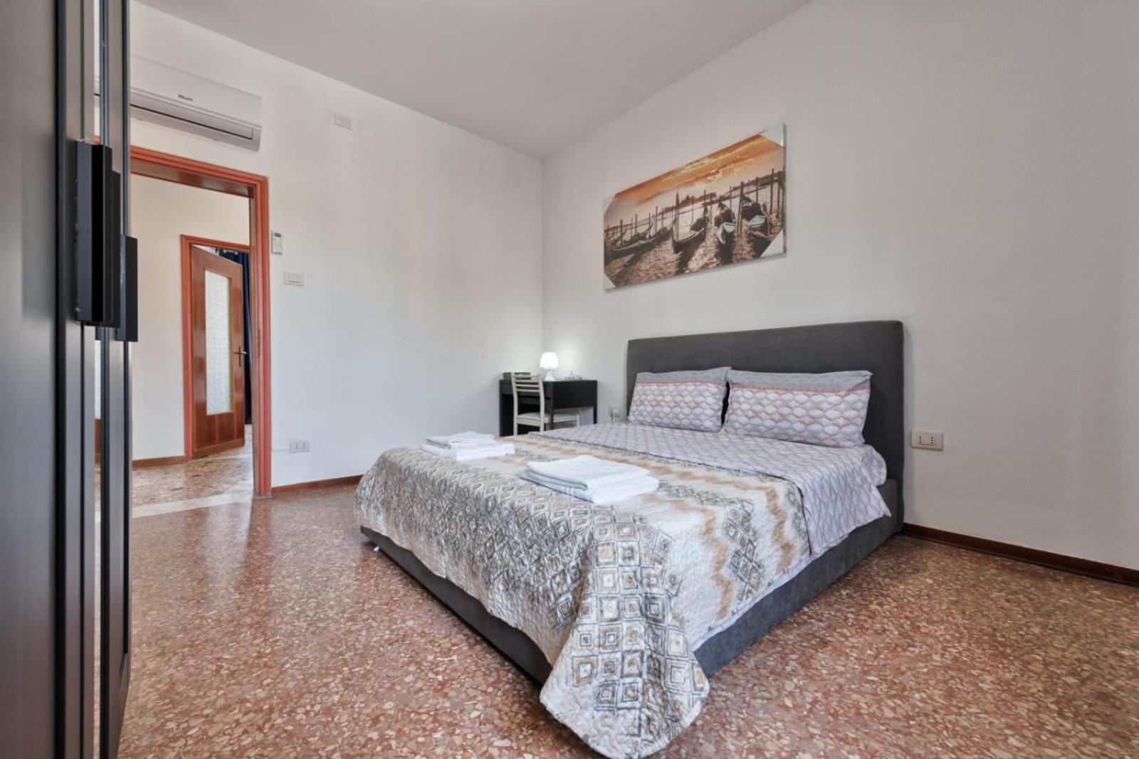 מרגרה Cozy Best Apartment In City With Free Parking מראה חיצוני תמונה